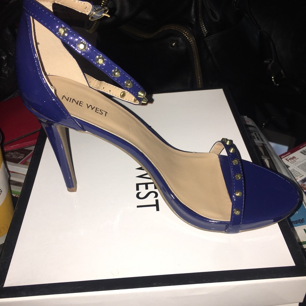 Royal Blue pumps